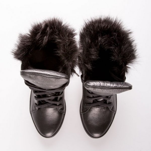 Black Lace Up Furry Boots