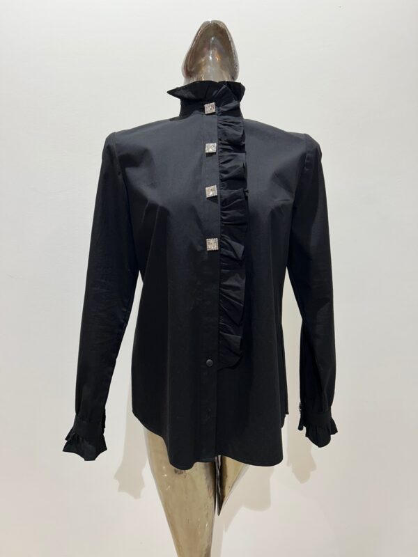 Čierna blúzka LUCCULUS so zdobenými gombíkmi