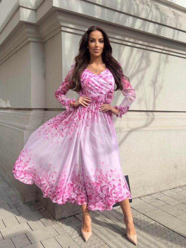Šaty svetloružové kvietkované ľahké